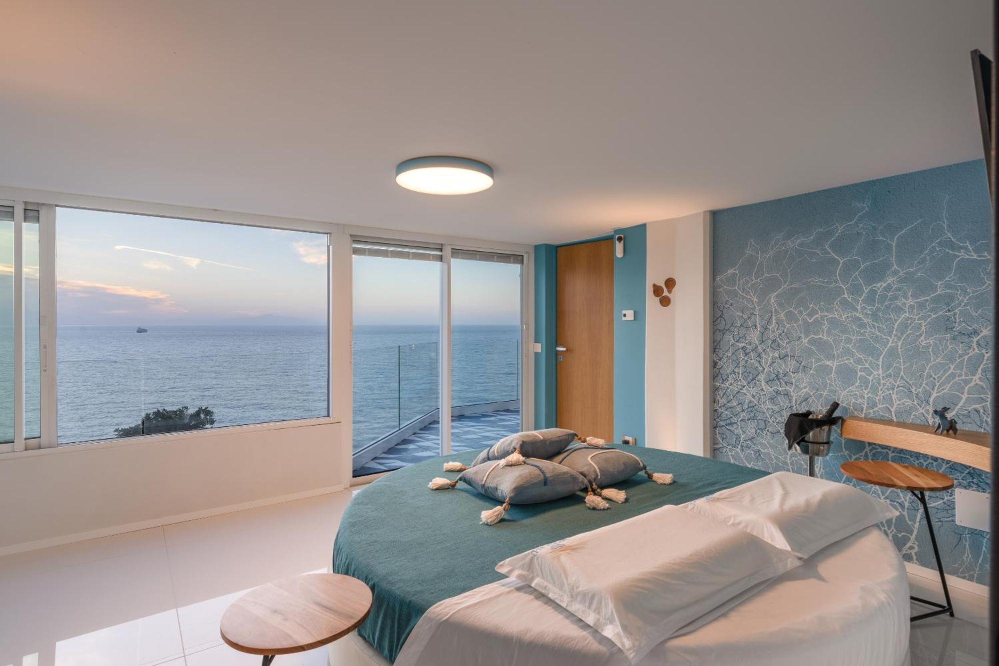 Laguna Blu - Resort Villa Overlooking The Sea On The Amalfi Coast Vietri 외부 사진