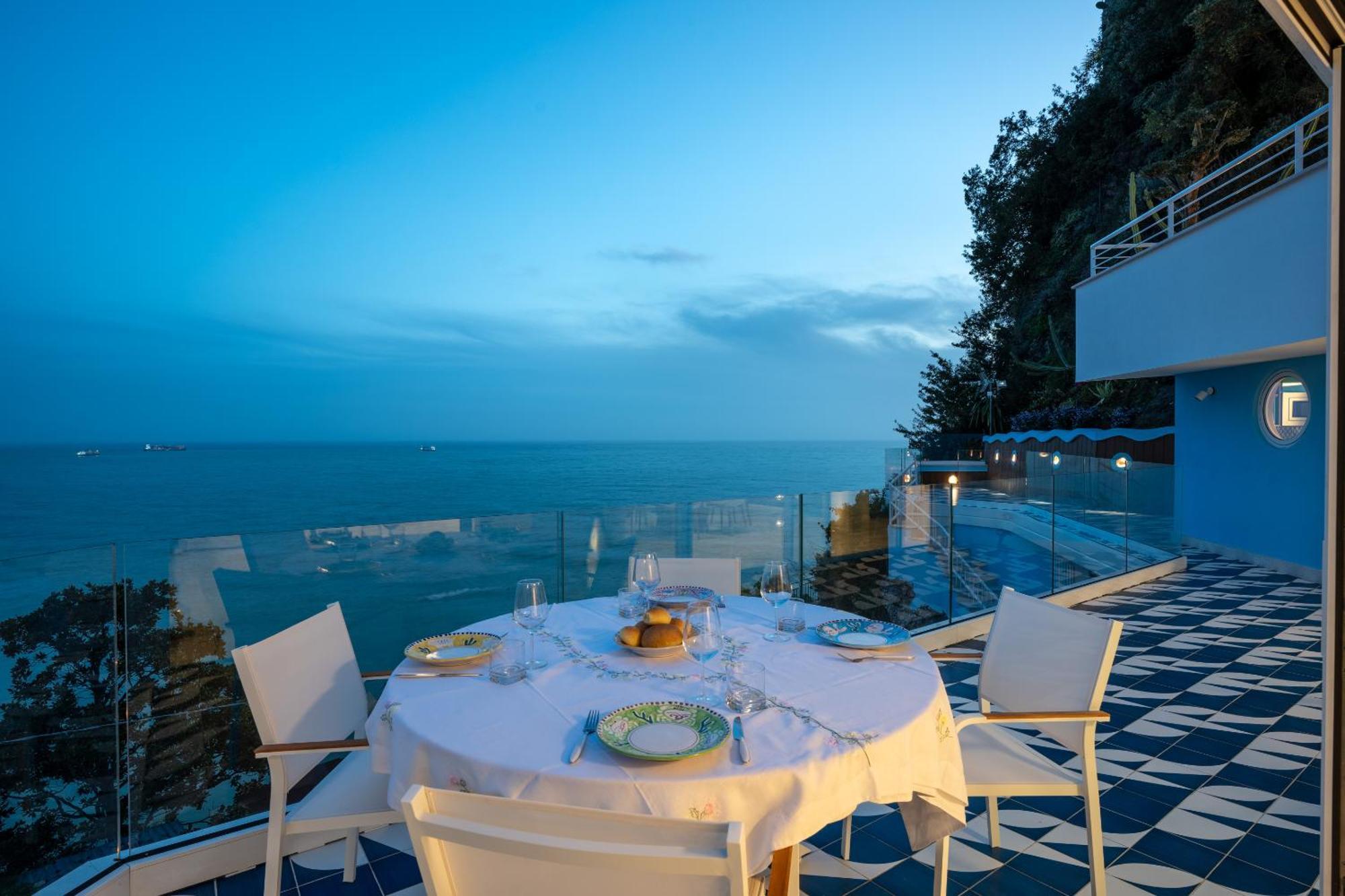 Laguna Blu - Resort Villa Overlooking The Sea On The Amalfi Coast Vietri 외부 사진