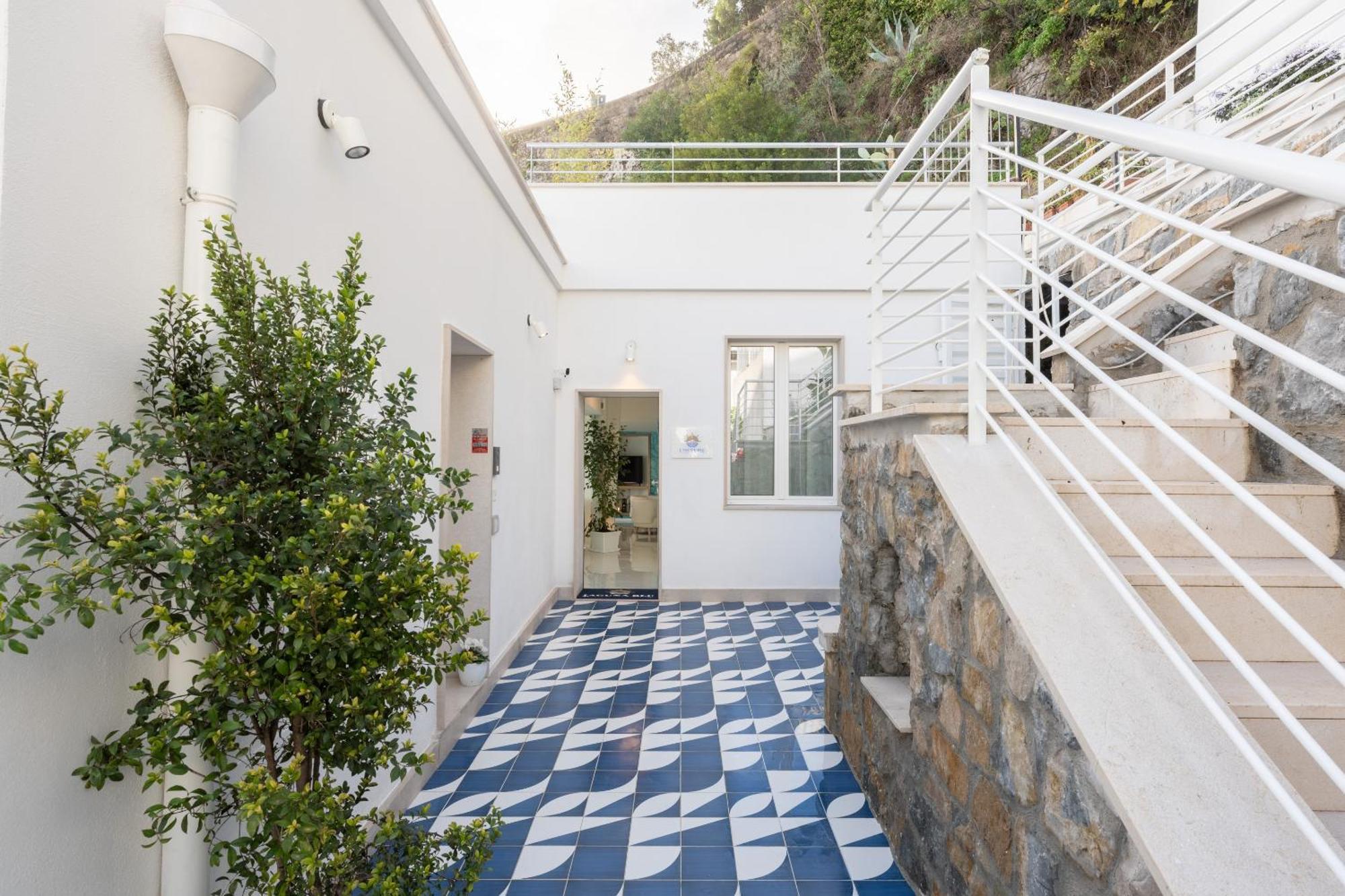 Laguna Blu - Resort Villa Overlooking The Sea On The Amalfi Coast Vietri 외부 사진