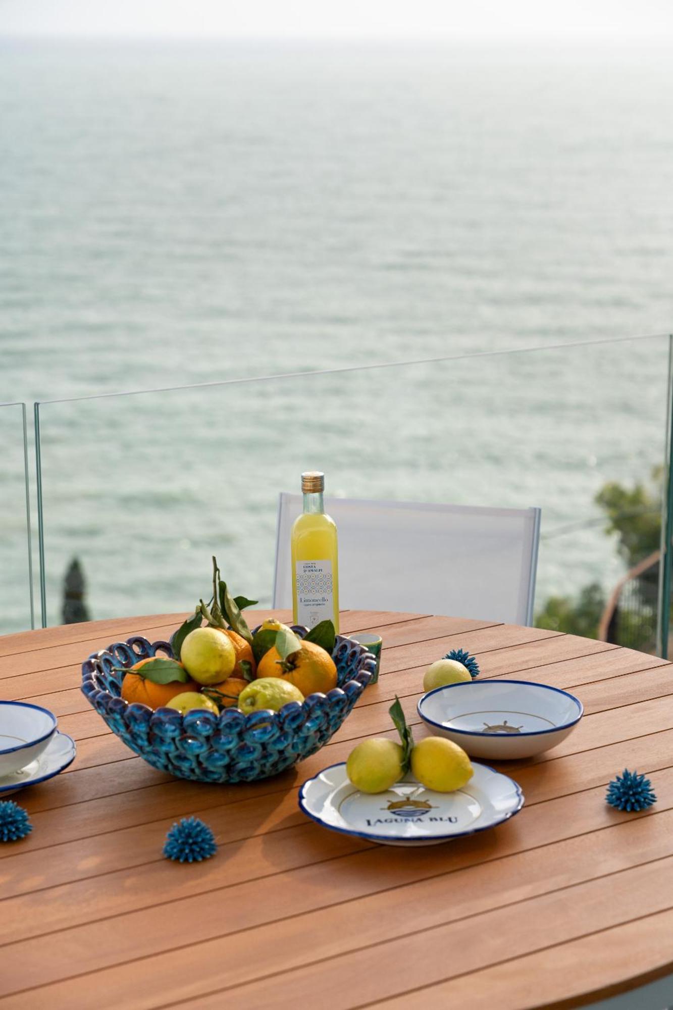 Laguna Blu - Resort Villa Overlooking The Sea On The Amalfi Coast Vietri 외부 사진